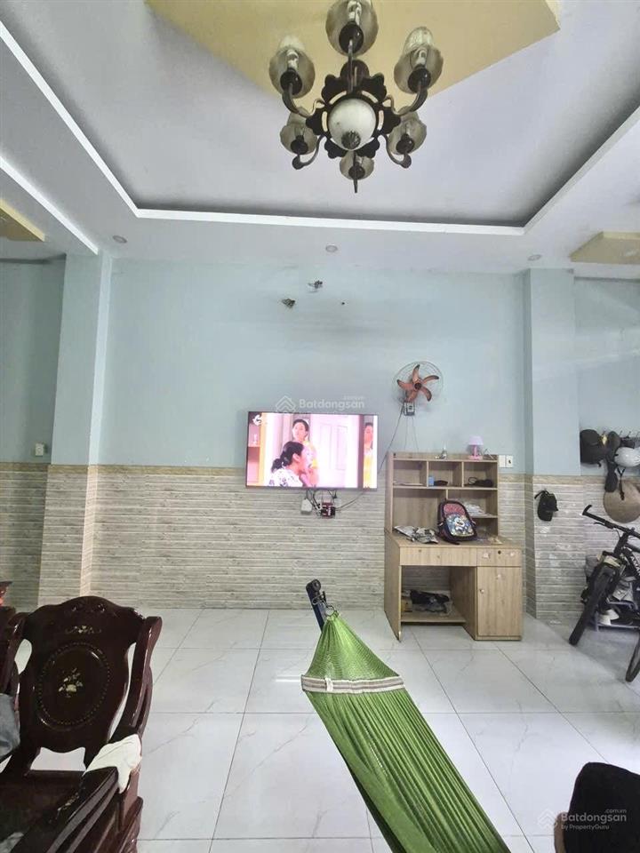 Bán nhà 2 tầng đường thủy lợi pla, 5,1 tỷ, 52m2, 2pn + 2wc, giá chỉ 5.1 tỷ còn thương lượng!