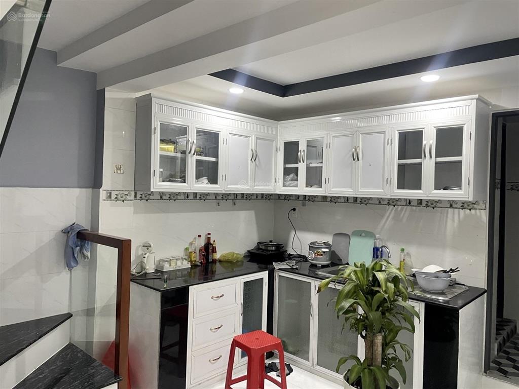 Bán nhà 2 tầng, 60m2 tại đường số 6, hiệp bình phước, thủ đức chỉ với 5,1 tỷ