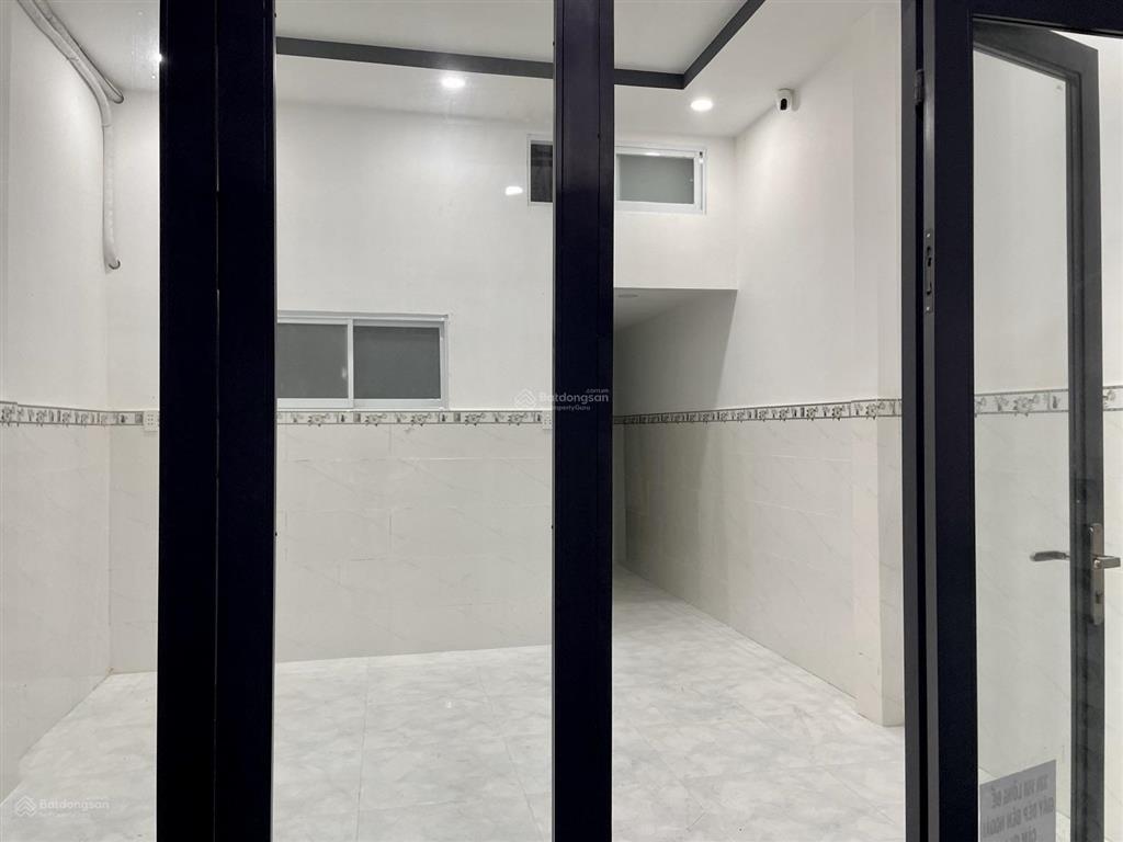 Bán nhà 2 tầng, 60m2 tại đường số 6, hiệp bình phước, thủ đức chỉ với 5,1 tỷ