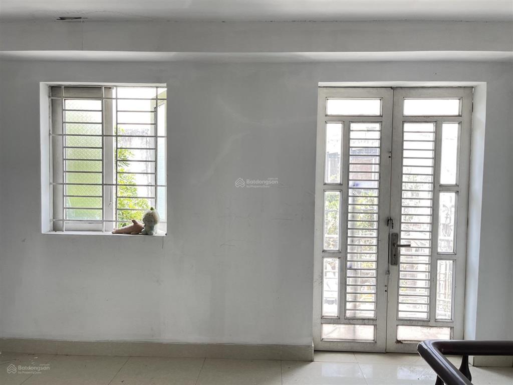 Bán nhà 2 tầng đẹp, quốc lộ 1k, 3,65 tỷ, 50m2, 2pn, 2wc, mặt tiền 5m.