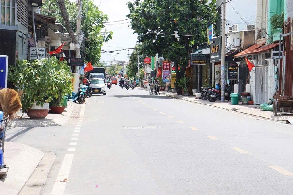 Nhà 5 tầng, hẻm xe hơi, đường 38 hiệp bình chánh.