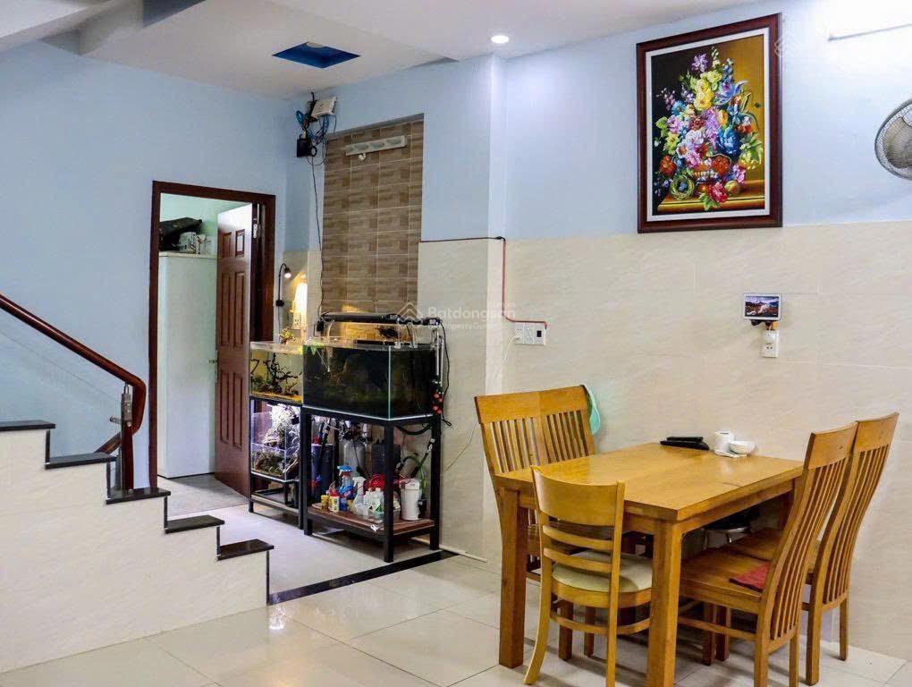 Nhà 5 tầng, hẻm xe hơi, đường 38 hiệp bình chánh.