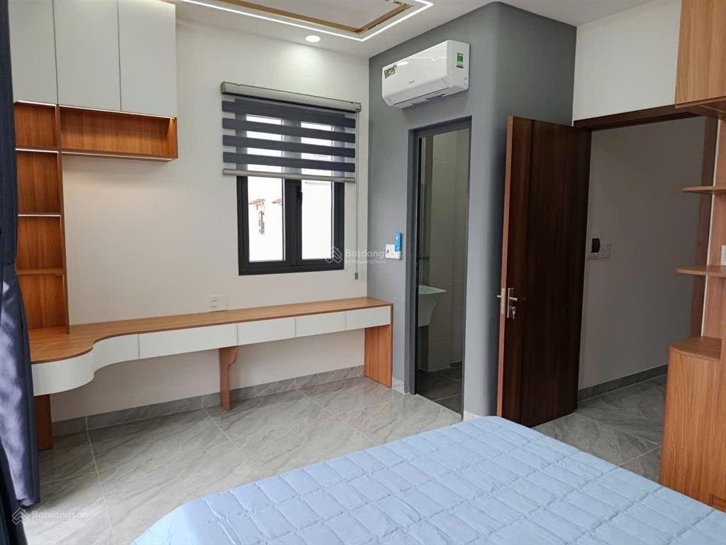 Bán nhà 4 tầng mới tinh, tặng full nội thất, hẻm xe hơi, khu phân lô, tam bình thủ đức.