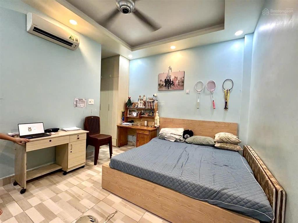 Nhà 3 tầng kdc hồng long hiệp bình phước, khu phân lô hẻm nhựa 7m, sổ hoàn công đủ