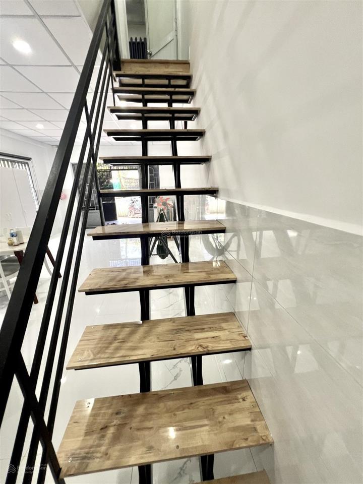 Bán nhà 49m2, hiệp bình chánh, sổ hồng riêng, không quy hoạch.