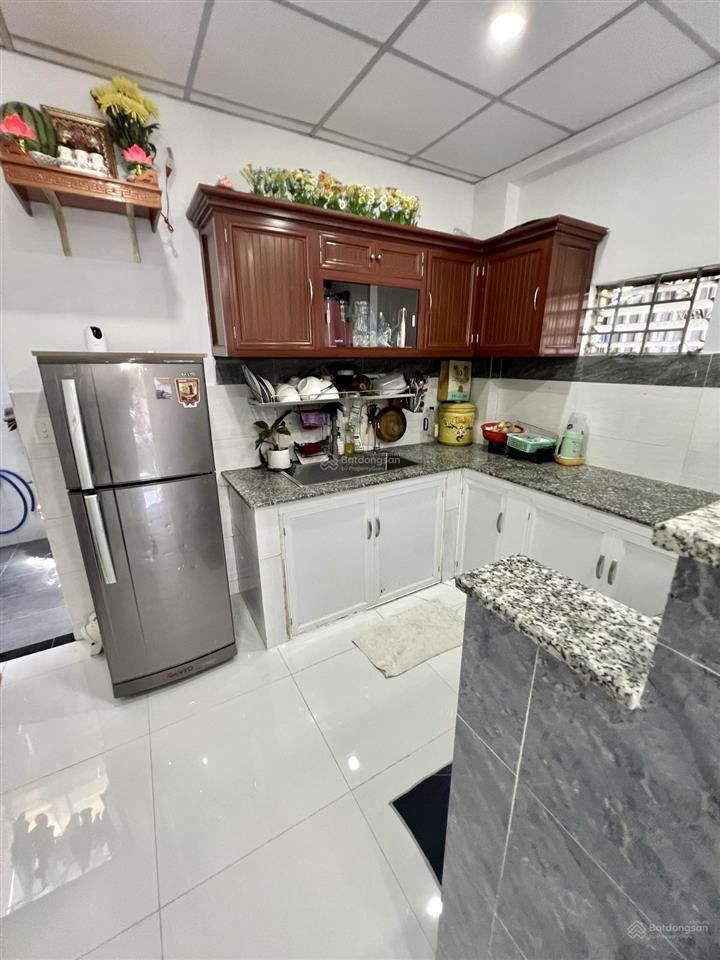 Bán nhà 49m2, hiệp bình chánh, sổ hồng riêng, không quy hoạch.