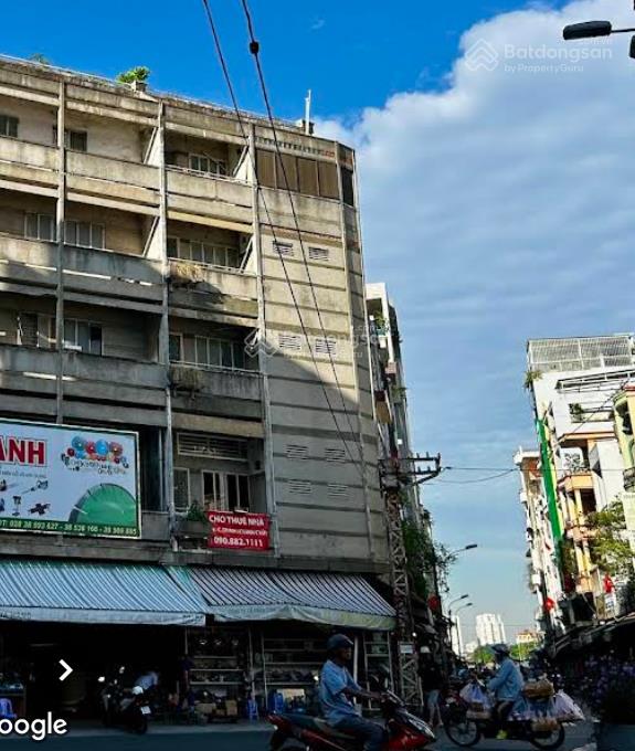 Cho thuê nhà tại 63 phùng hưng, 35 triệu, 24 m2, chính chủ. thuận tiện kinh doanh các ngành nghề