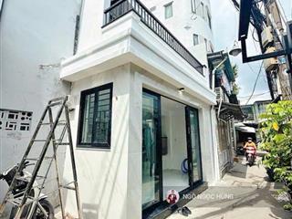 Nhà hẻm 283 huỳnh tấn phát q7
dt 4.5x8.5m, cn 26.7m, dtkv 36m
trệt, 1 lầu, 2 pn