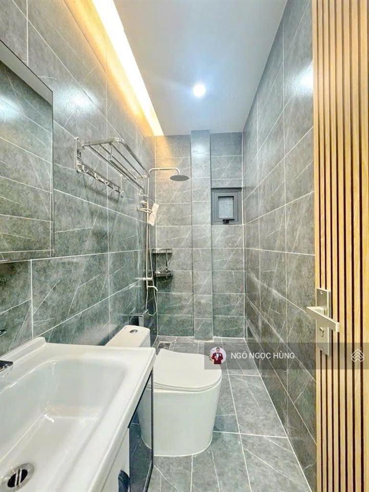 Căn góc đẹp hẻm nguyễn văn quỳ q7 giá bán 4.88 tỷ có thương lượng dt 4.2x8m
