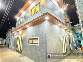 Căn góc đẹp hẻm nguyễn văn quỳ q7 giá bán 4.88 tỷ có thương lượng dt 4.2x8m