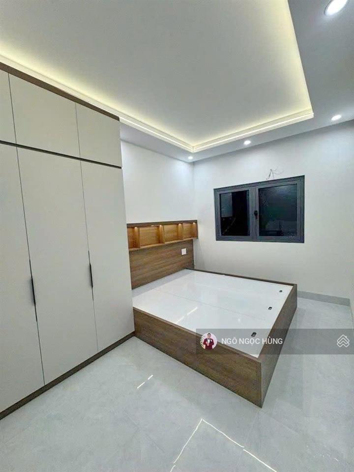Căn góc đẹp hẻm nguyễn văn quỳ q7 giá bán 4.88 tỷ có thương lượng dt 4.2x8m