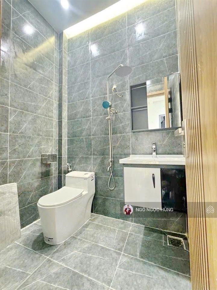 Căn góc đẹp hẻm nguyễn văn quỳ q7 giá bán 4.88 tỷ có thương lượng dt 4.2x8m