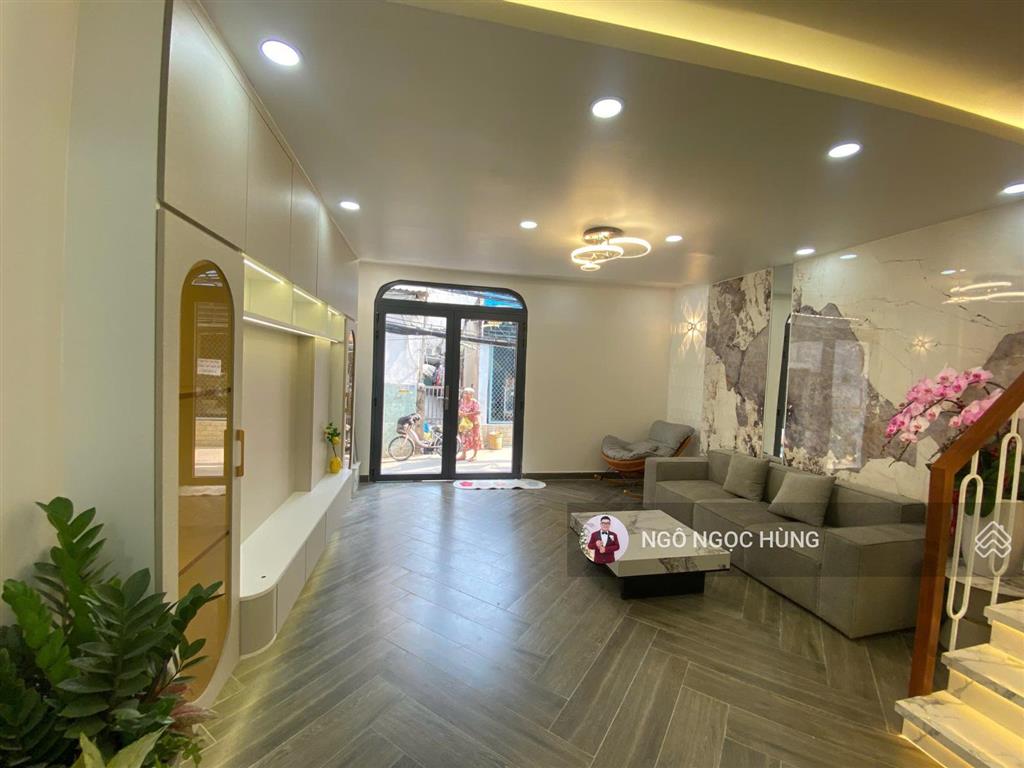 Nhà mới hẻm huỳnh tấn phát q7 giá bán 5.5 tỷ (tl) dt 4.6x9m, h/t trệt, lầu