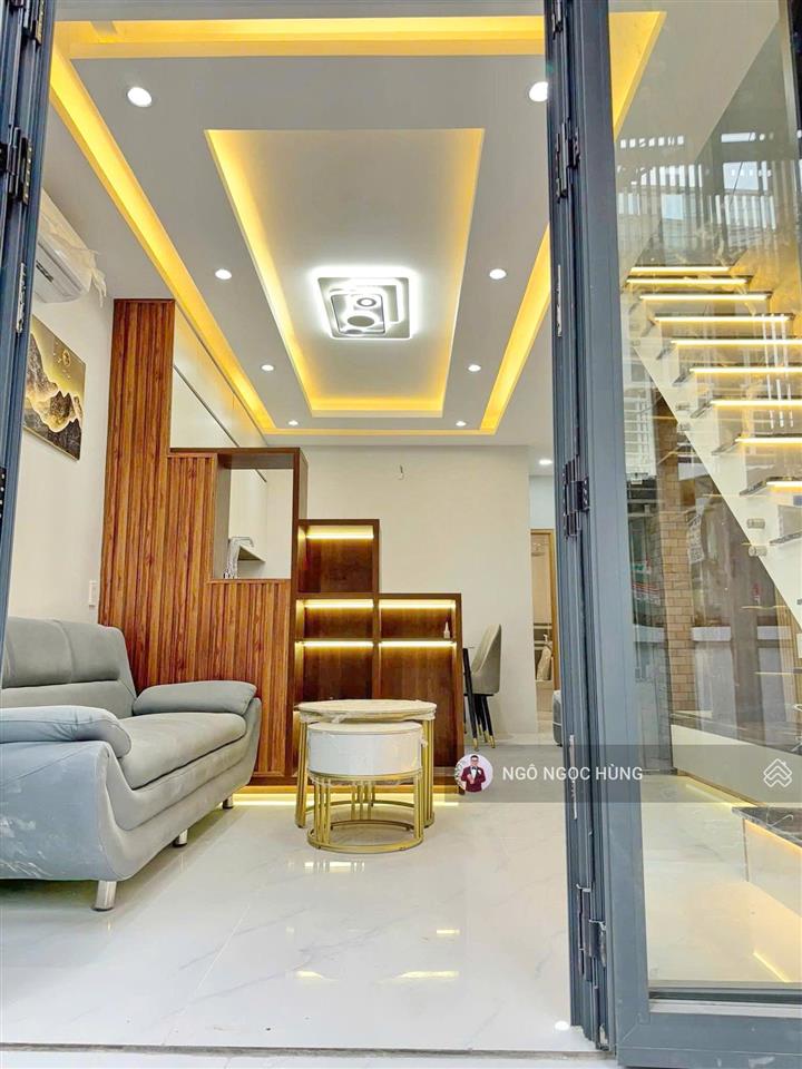 Nhà 4x11m trệt lầu 3 pn hẽm 88 nguyễn văn quỳ quận 7 giá 4.95 tỷ