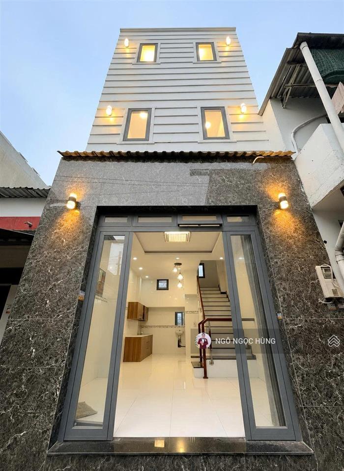 Nhà đẹp vừa hoàn thiện trệt, 2 lầu 4 pn hẻm lê văn lương q7 giá 3.75 tỷ