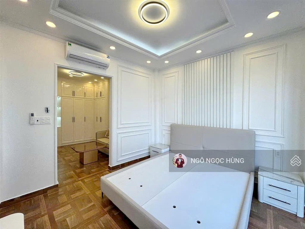 Nhà đẹp hẻm 1027 huỳnh tấn phát q7 8x12m, trệt 3 lầu giá 8.8 tỷ