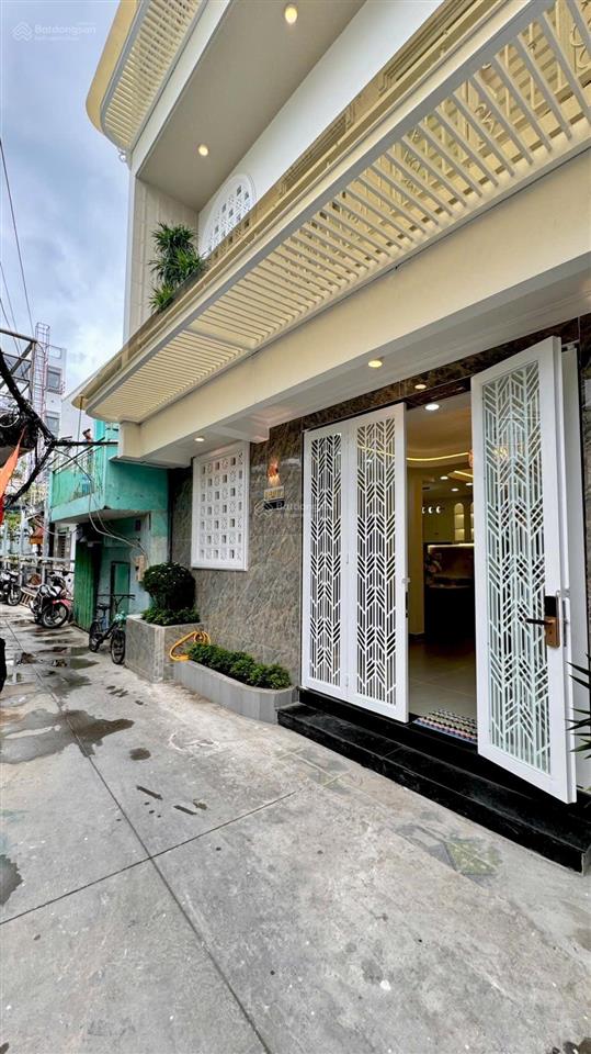 Bán nhà riêng tại huỳnh tấn phát, 6,5 tỷ, 107m2, đẹp, nhiều tiện ích