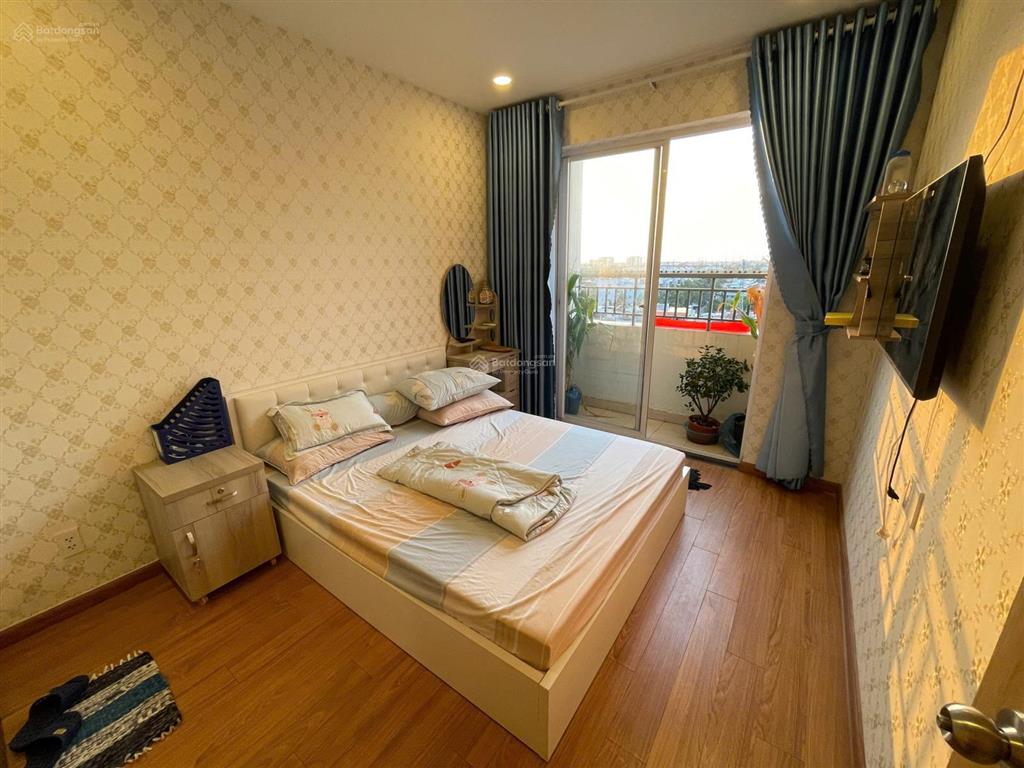 Bán căn hộ 2pn, 2vs, 62m2 tại dream home palace, 2,42 tỷ, đông nam .  0328 747 *** xem nhà thực tế