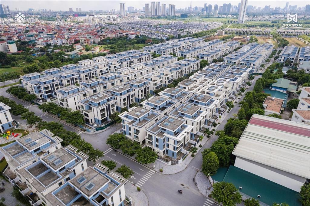 Cần bán rất gấp biệt thự an quý villa, dương nội, căn 198m2, sát vườn hoa  công viên