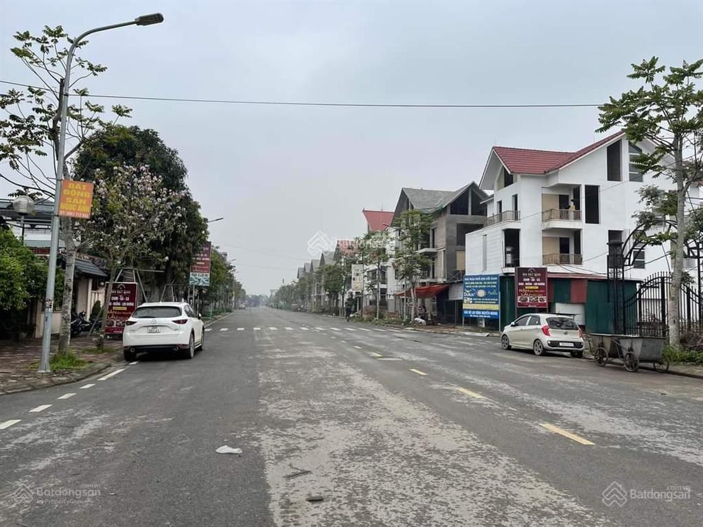 Bán gấp biệt thự ngôi nhà mới, trục 24m, gần nhà hàng hùng còi 2 giá tốt nhất khu vực