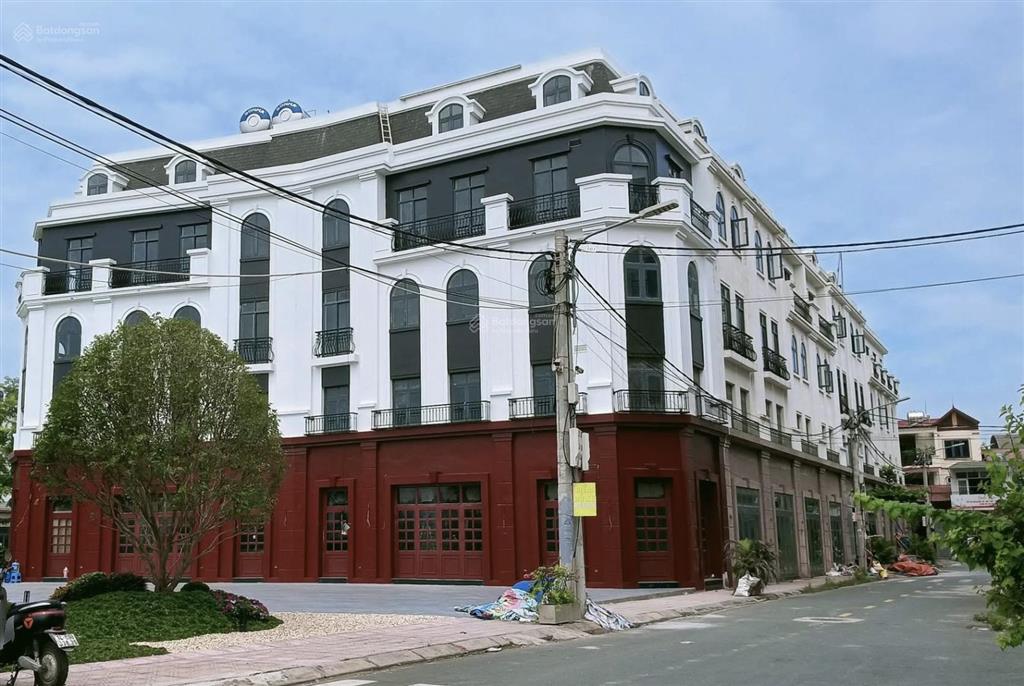 Ngộp bank cần bán căn sơn đồng center, hoài đức  hướng đông nam