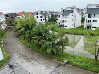 Bán gấp biệt thự view hồ tại ngôi nhà mới, 1x tỷ