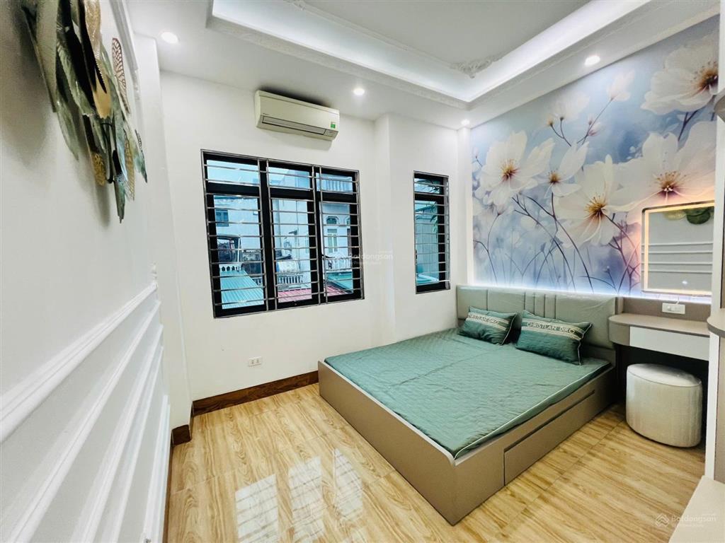 Bán nr 5pn, 4wc đủ nội thất tại ngõ 1022 quang trung, 5,97 tỷ, 46m2, giá tốt 500m ga tàu điện