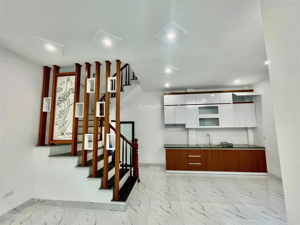 Bán nr 5pn, 4wc đủ nội thất tại ngõ 1022 quang trung, 5,97 tỷ, 46m2, giá tốt 500m ga tàu điện