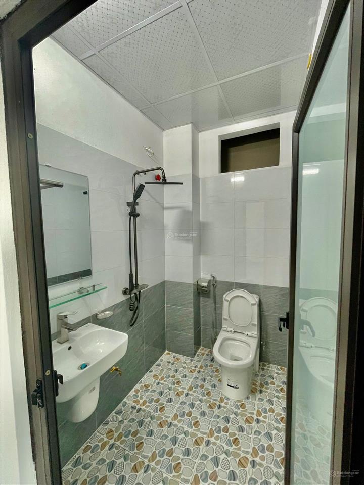 Bán nr 5pn, 4wc đủ nội thất tại ngõ 1022 quang trung, 5,97 tỷ, 46m2, giá tốt 500m ga tàu điện
