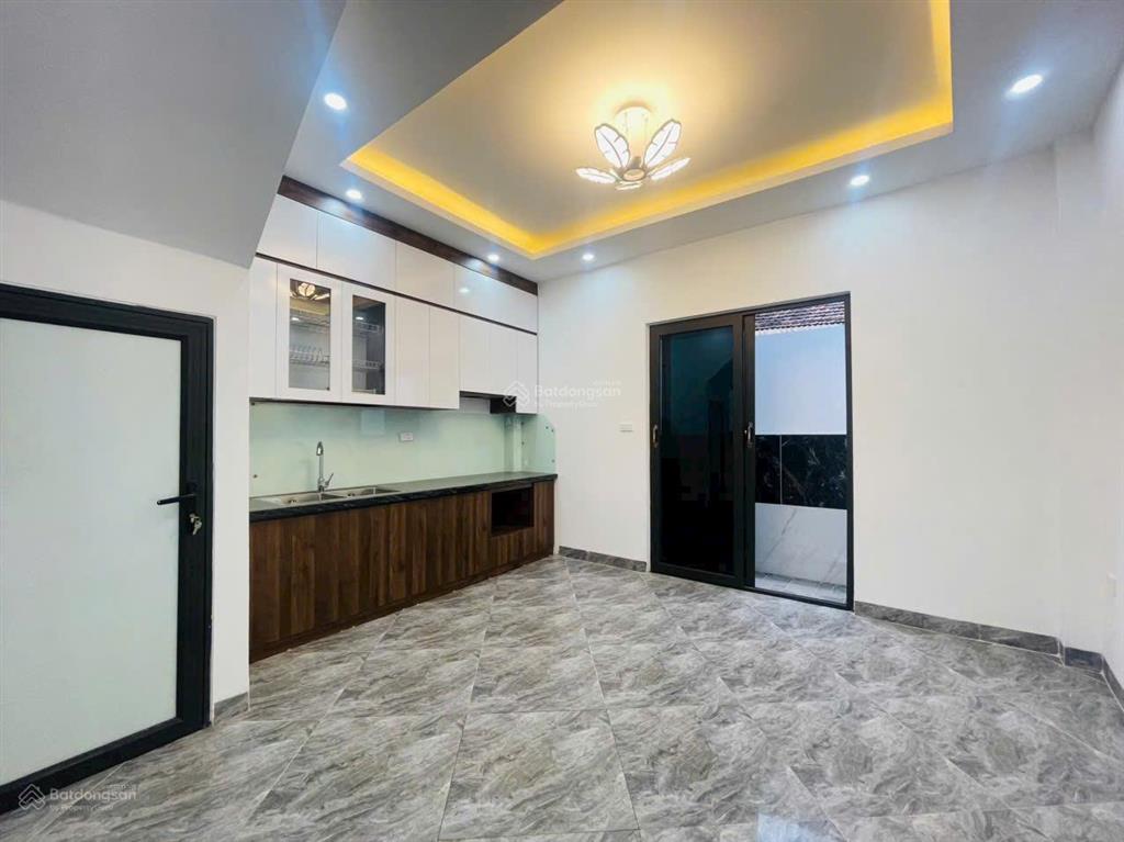 Nhà riêng 3 tầng 38m ngõ 3m  full tiện ích  thuận tiện di chuyển bến xe yên nghĩa  kđt thanh hà