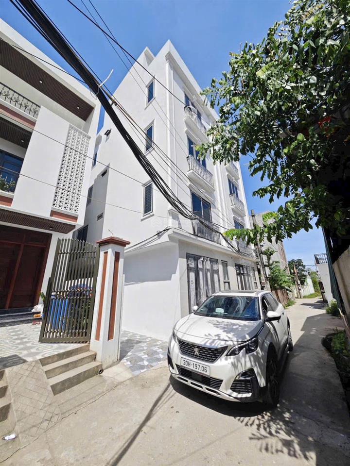 Nhà mới 5 tầng x 33m2 đường 4m chỉ 4km ra bến xe yên nghĩa  ga tàu điện metro  0328 107 ***