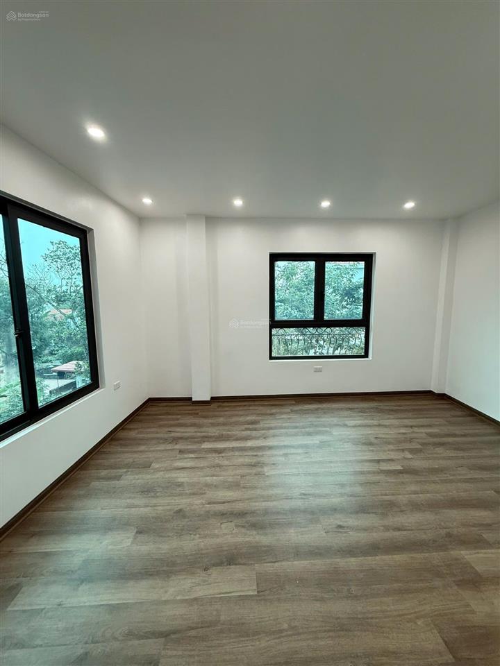 Bán nhà riêng trung tâm phường chương mỹ 2,5 tỷ, 32 m2, 3pn, 3wc chợ  trường học bán kính 500m