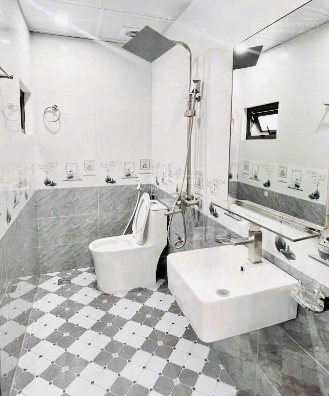 Bán nhà riêng tại yên nghĩa, hà đông, 3,35 tỷ, 30 m2 ngay trục quang trung  ql6 full nội thất