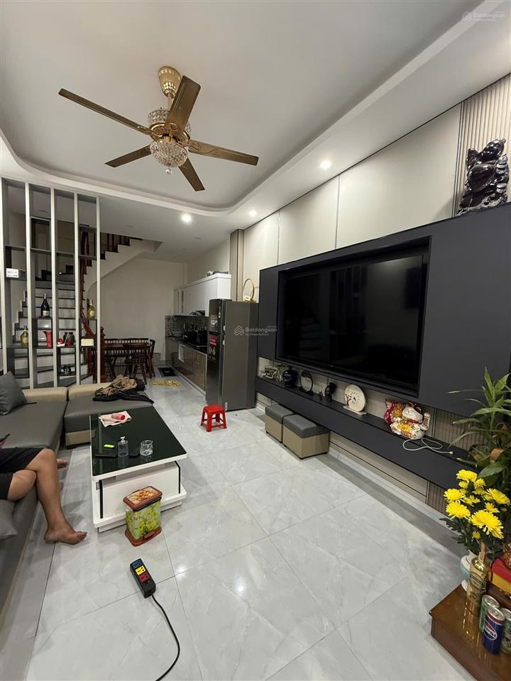 Bán rẻ nhà nhân huệ, đồng mai, 3 tầng, 30m2, full nội thất, chỉ 200m ra đường quang trung  ql6