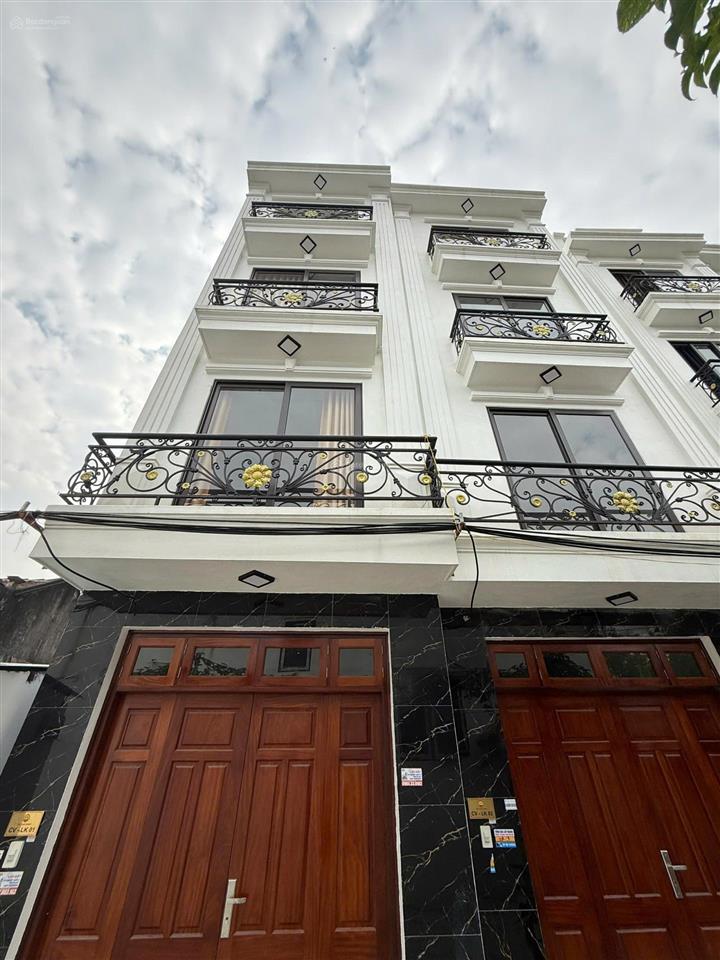 Bán nhà riêng tại xã đông la, huyện hoài đức, hà nội, 3,7 tỷ, 32 m2 khu vực trong đê