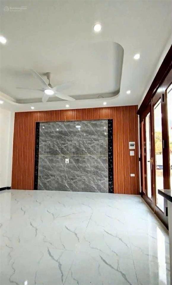 Bán nhà riêng tại biên giang, hà đông, 3,25 tỷ, 32m2, 5 tầng  oto thông  không quy hoạch