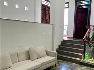 Cho thuê căn hộ 1pn, 1wc, 55m2 chỉ với 11 triệu tại thân nhân trung, nha trang.