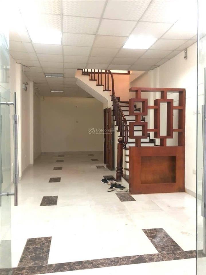 Trung hòa khu dân trí cao  kinh doanh sầm uất  ô tô dừng đỗ ngày đêm