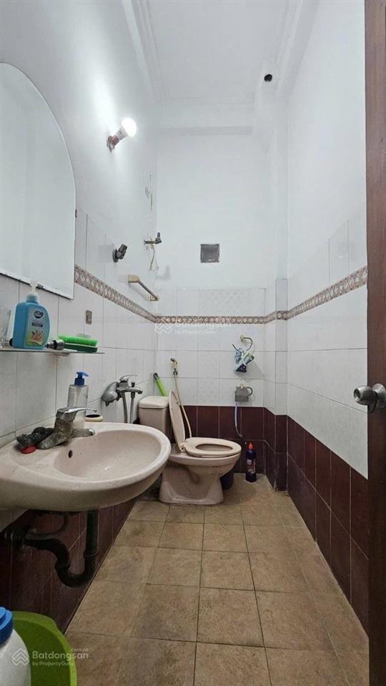 Cầu giấy mặt ngõ thông kinh doanh 30m ra mặt phố  ô tô qua nhà  giá tốt nhất thị trường