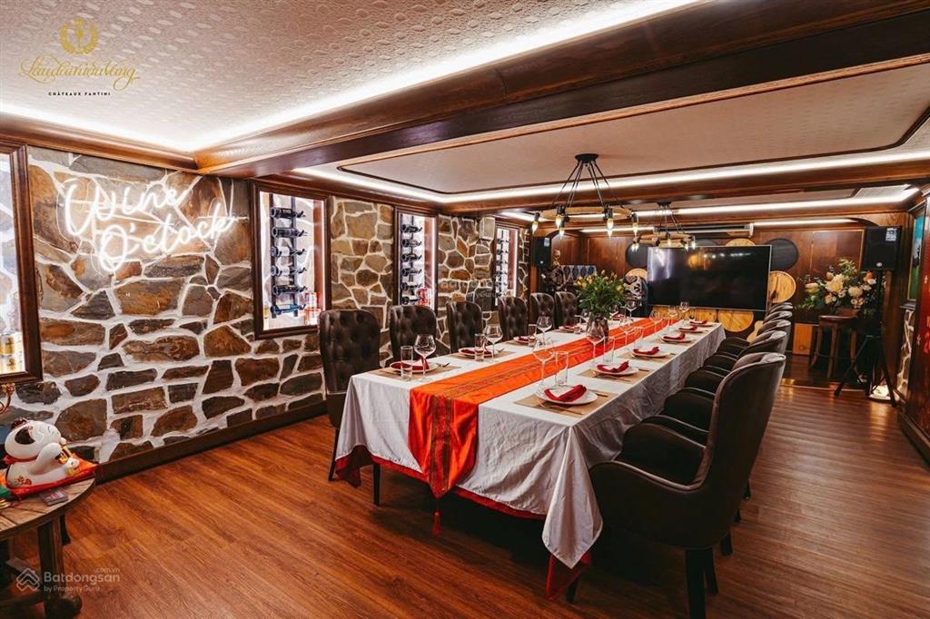 Dòng tiền 2 tỷ/năm siêu biệt thự lô góc  view vườn hoa  kinh doanh đỉnh  nội thất nhập ngoại
