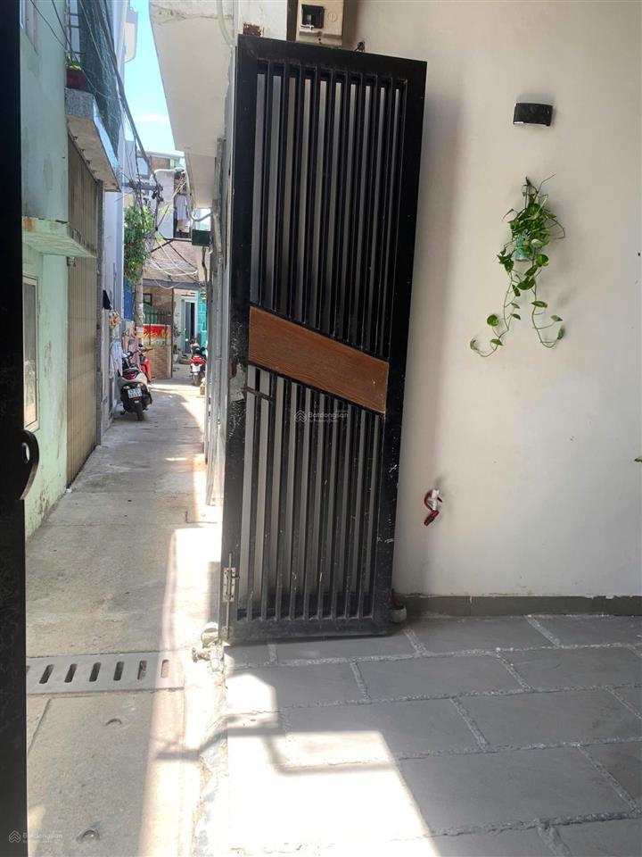 Bán nhà 2 tầng đường lê duẩn, trung tâm đà nẵng 50m2, 3 phòng ngủ, sổ đỏ, chỉ 3,5 tỷ