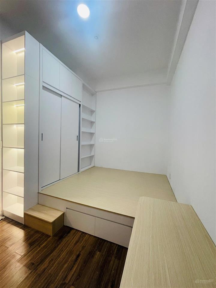 Chính chủ bán căn 56m2 mizuki park đã có sổ. nhà có nội thất. giá 3tỷ550.  0932 552 ***