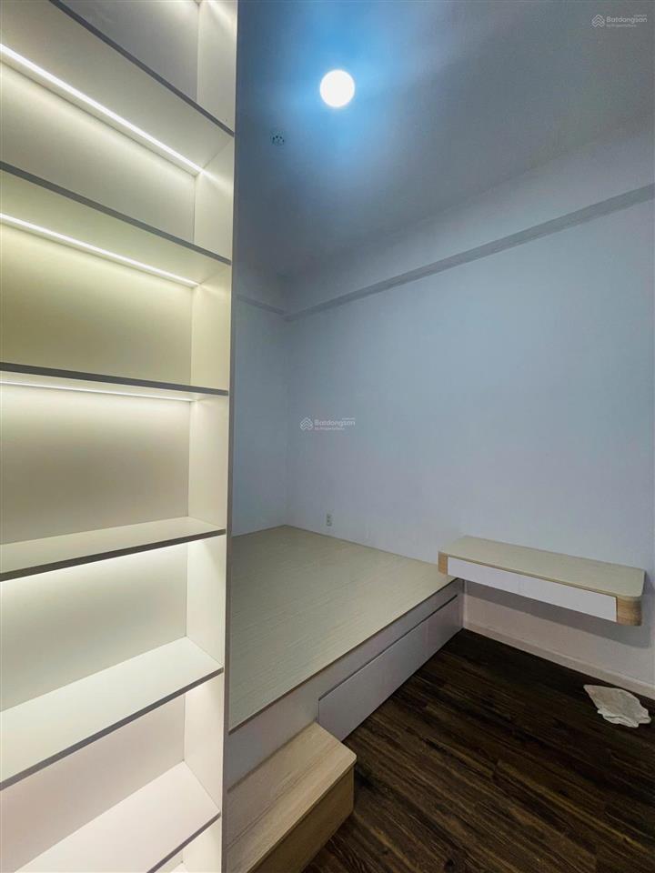 Chính chủ bán căn 56m2 mizuki park đã có sổ. nhà có nội thất. giá 3tỷ550.  0932 552 ***