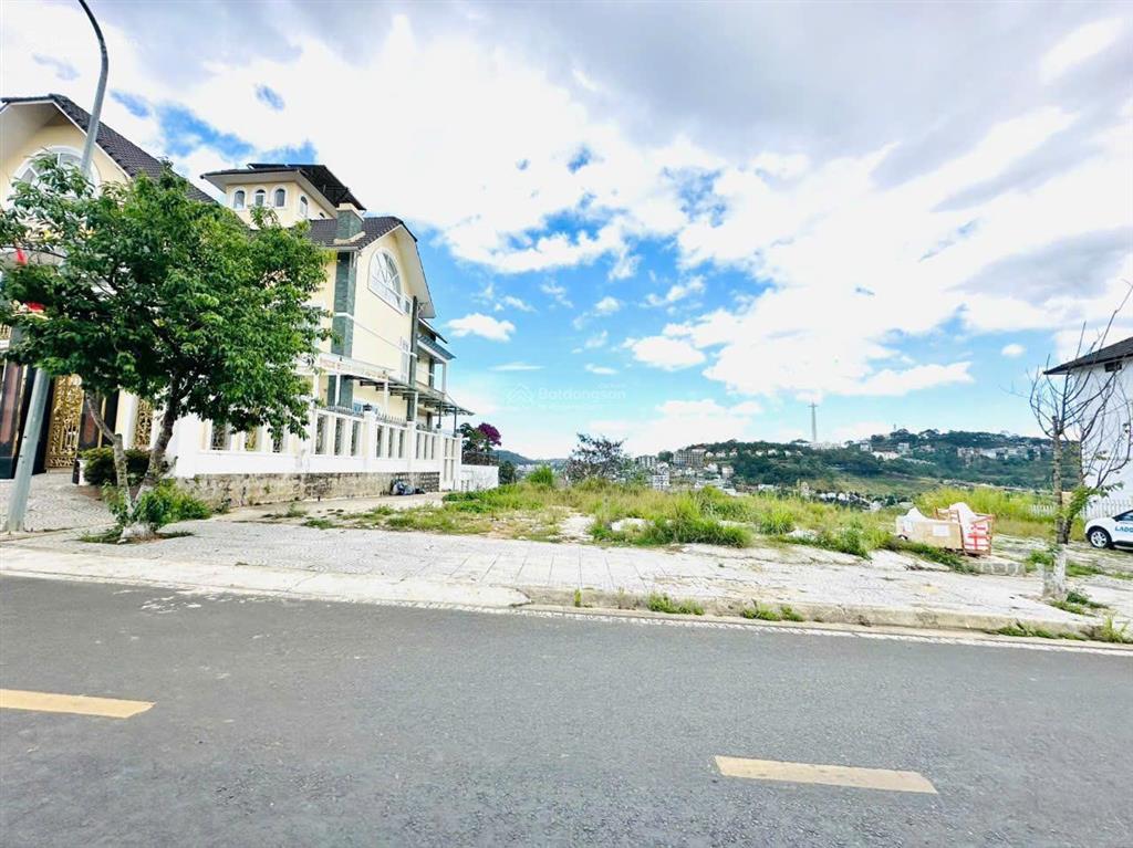 Bán đất biệt thự sân vườn dic an sơn, đà lạt  407m2. nở hậu  giá tốt