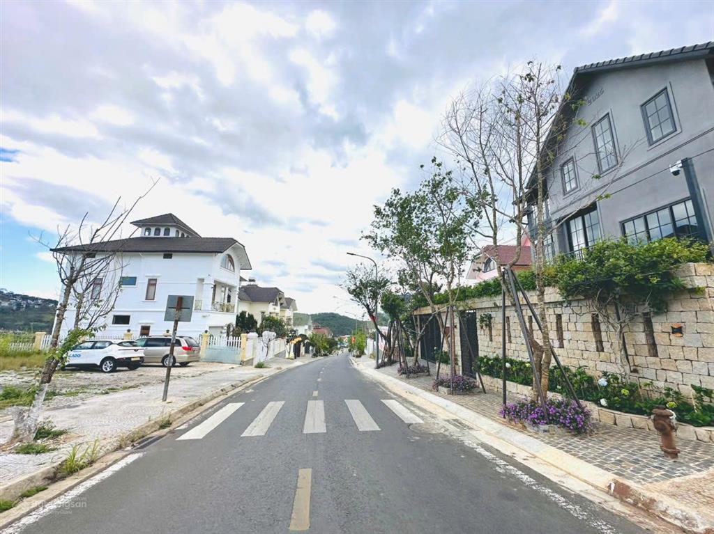 Bán đất biệt thự sân vườn dic an sơn, đà lạt  407m2. nở hậu  giá tốt