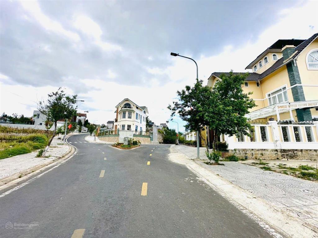 Bán đất biệt thự sân vườn dic an sơn, đà lạt  407m2. nở hậu  giá tốt