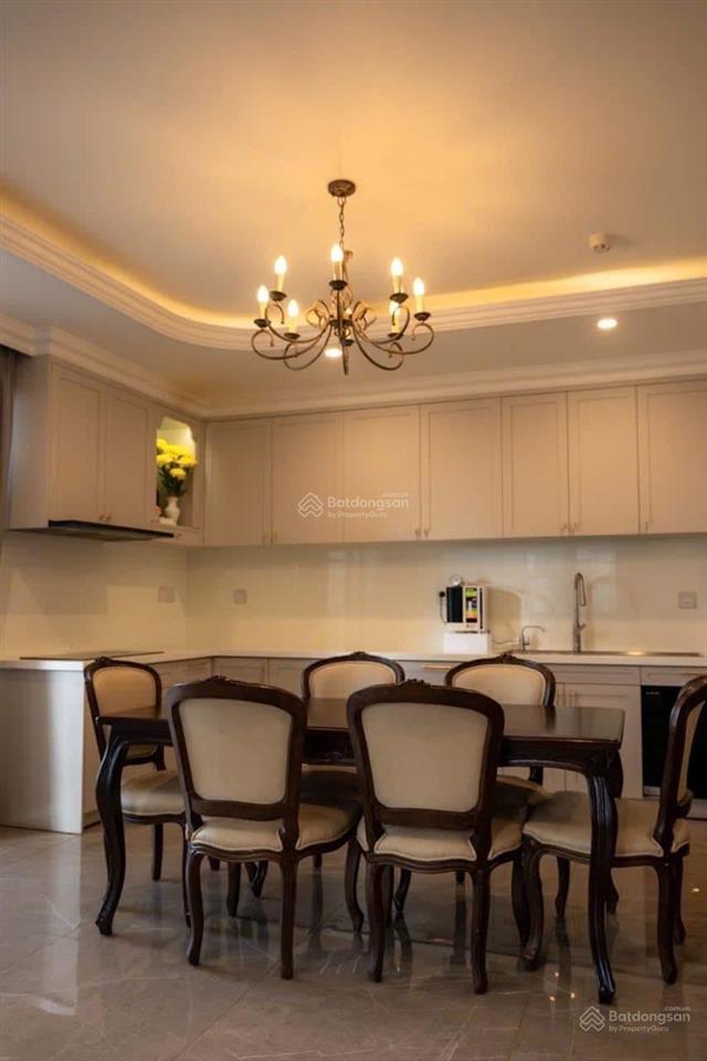 Siêu phẩm nhà phố mặt tiền đường 3/2 đà lạt, 6 tầng, 6pn, thang máy, giá tốt