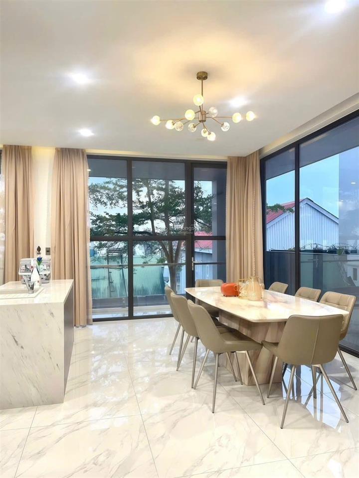 Chỉ 18.5 tỷ có ngay villa 5pn mặt tiền lý nam đế, p8, đà lạt  sổ hồng riêng