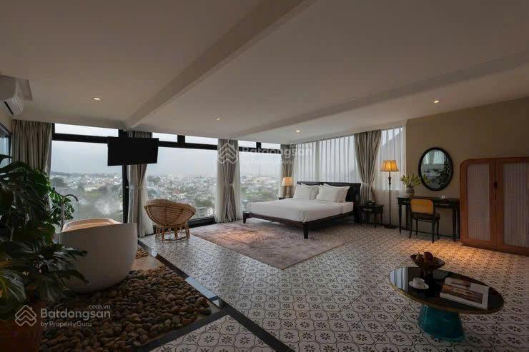 Bán khách sạn mặt tiền đống đa, đà lạt, hơn 30 phòng, view thung lũng, giá 105 tỷ