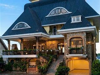 Bán khách sạn mặt tiền đống đa, đà lạt, hơn 30 phòng, view thung lũng, giá 105 tỷ